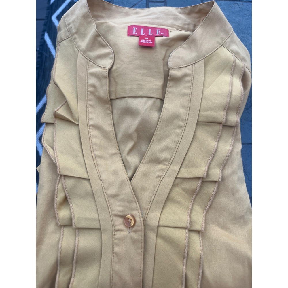 Elle Mustard Yellow Ruffle V-Neck Short Sleeve Button Down Blouse Size M (212)